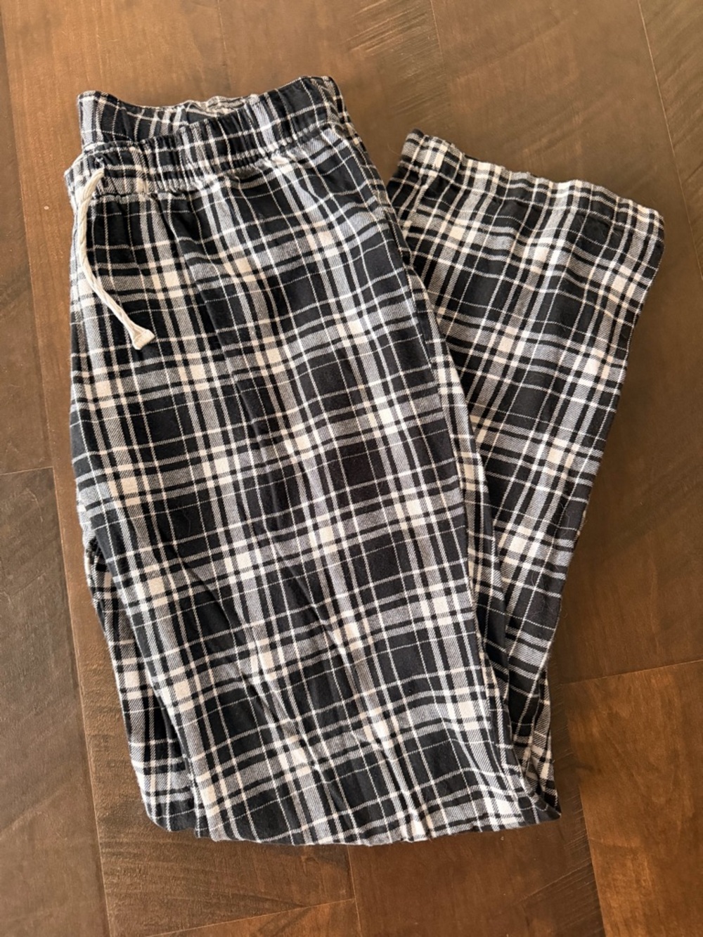 💛 Old Navy Black White Plaid Pajama Pants (S)